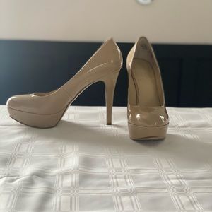Nine West high heels size 8.5